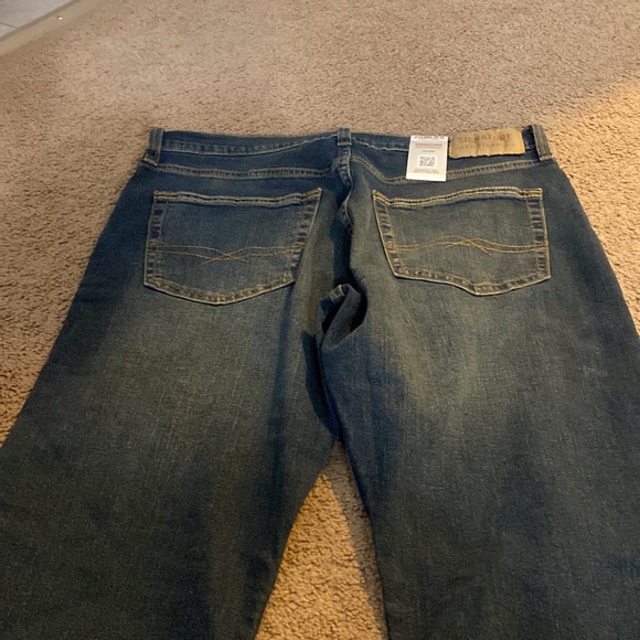 Signature by Levi Strauss , straight 31x30 jeans - Picture 6 of 6